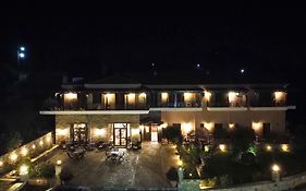 Sesa Hotel